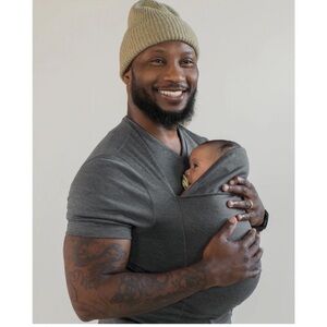 LALABU Dad Shirt Carrier Gray Medium Kangaroo Pocket Short Sleeve Tee